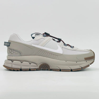 Nike Zoom Vomero 5 Roam – Sneakers Premium