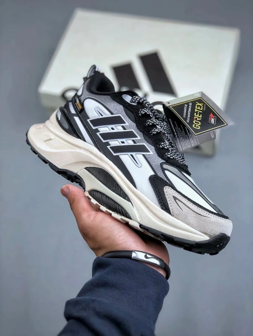 ADIDAS MTS PRO – Chaussure technique robuste, confort durable & design premium