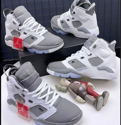 AIR JORDAN HAUT DE GAMME GRIS &amp; BLANC ET MARRON – CONFORT, STABILITE ET STYLE URBAIN&nbsp;&nbsp;