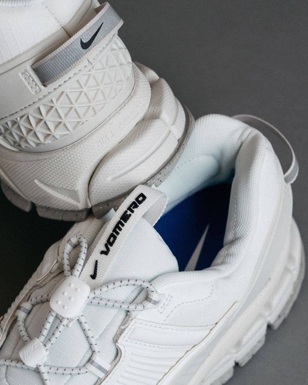 Nike Zoom Vomero 5 Roam – Sneakers Premium