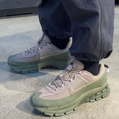 Nike Zoom Vomero 5 Roam – Sneakers Premium